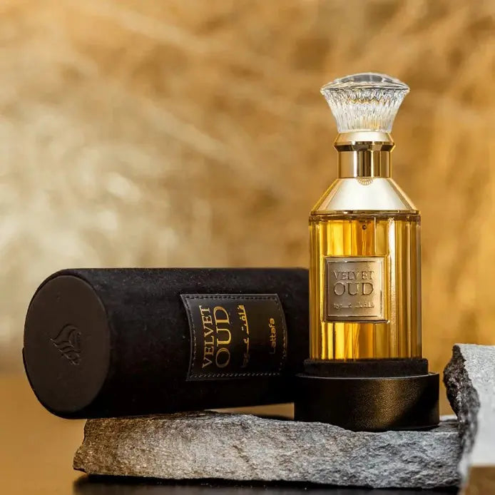 Velvet oud de lattafa 100ml Eau De Parfum