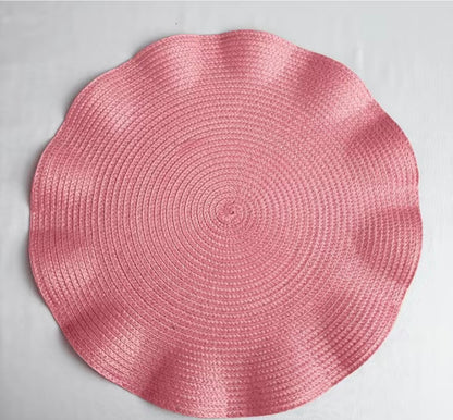 Stylish Dubai Placemats with Fluted Edge and Wavy Style - 38cm
